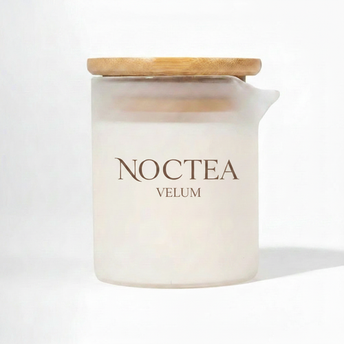 Velum con logo NOCTEA e nome prodotto